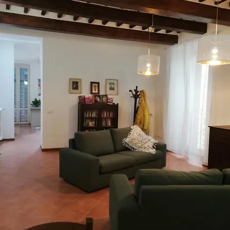 Casa Di Pietro Aretino, Centro Storico 4-8 Letti Arezzo
