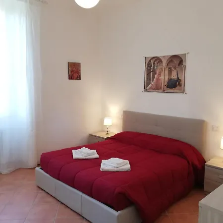 Casa Di Pietro Aretino, Centro Storico 4-8 Letti Appartement *