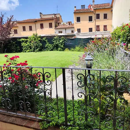 Appartement Casa Di Pietro Aretino, Centro Storico 4-8 Letti *