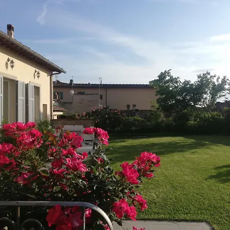 Appartement Casa Di Pietro Aretino, Centro Storico 4-8 Letti *